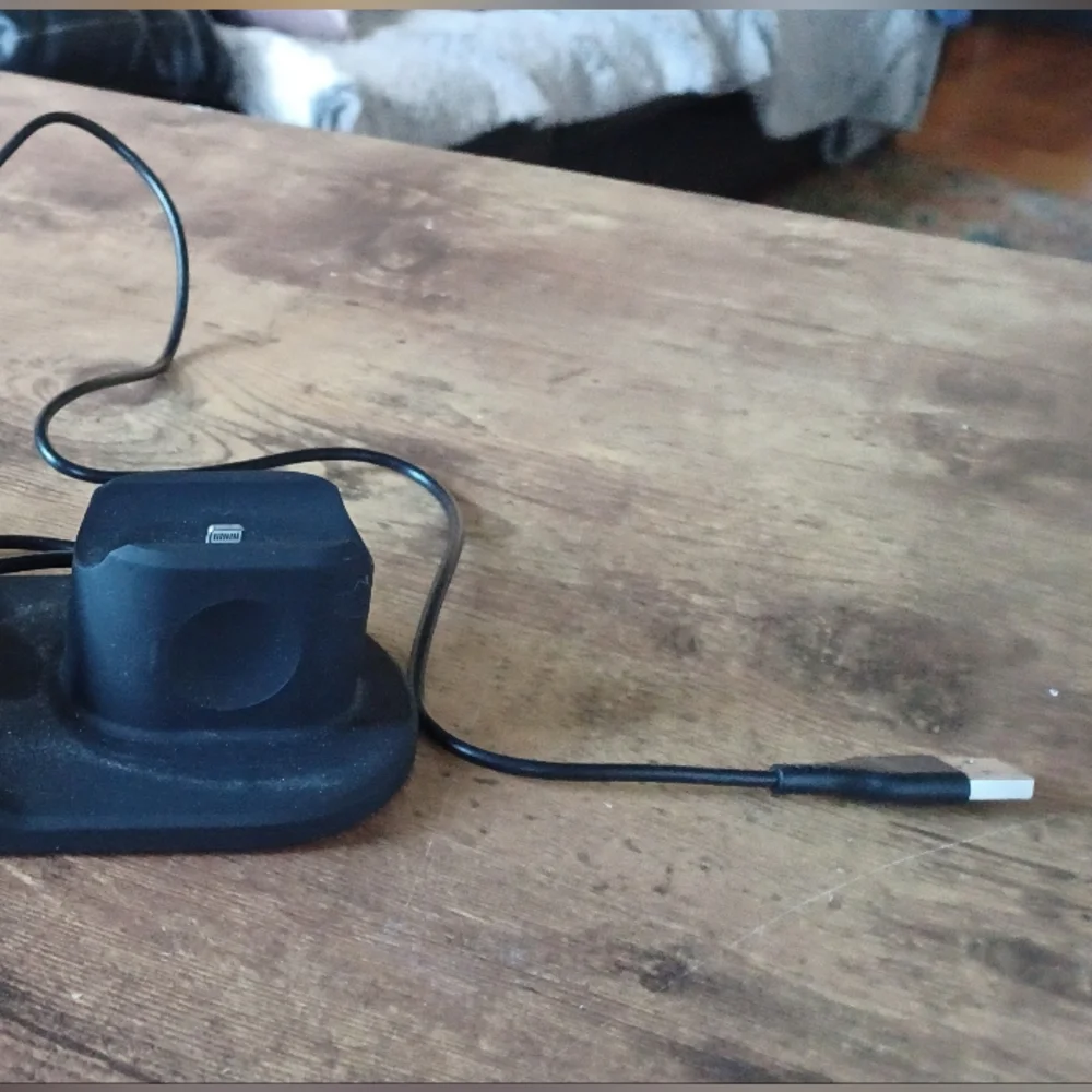 3-in-1 Charging Dock Stations with Qi Wireless Pad Charger Stand Station